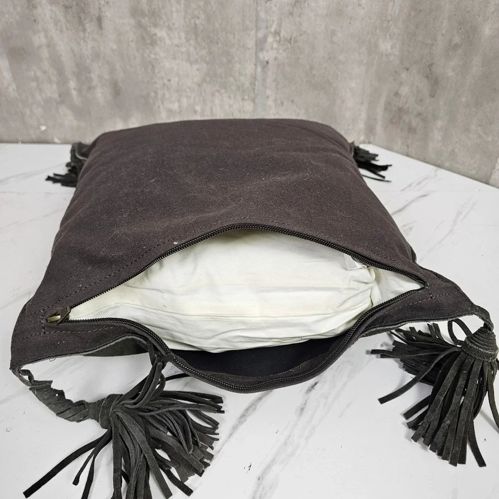 West Elm‎ 16x16
